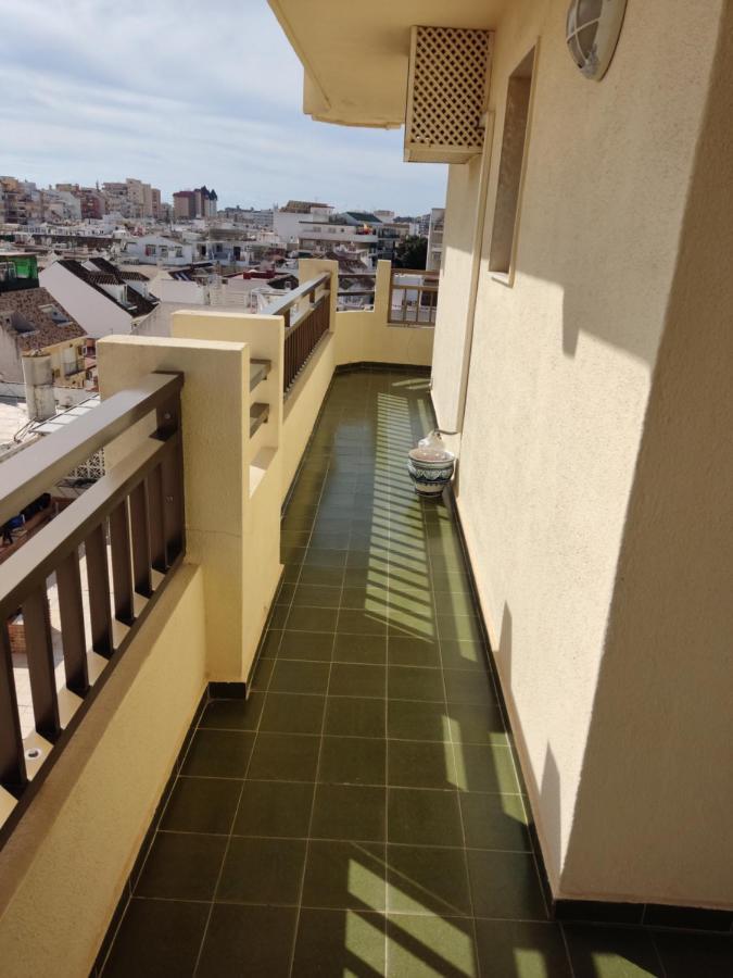 En El Centro Y Al Lado De La Playa Fuengirola Exterior photo